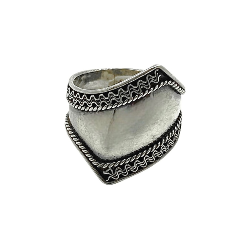 Vintage sterling silver 925 ornate asymmetrical statement saddle ring women